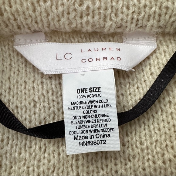 LC Lauren Conrad Cream Poncho with Black Accents Cape Sweater One Size (EUC) - Picture 10 of 15